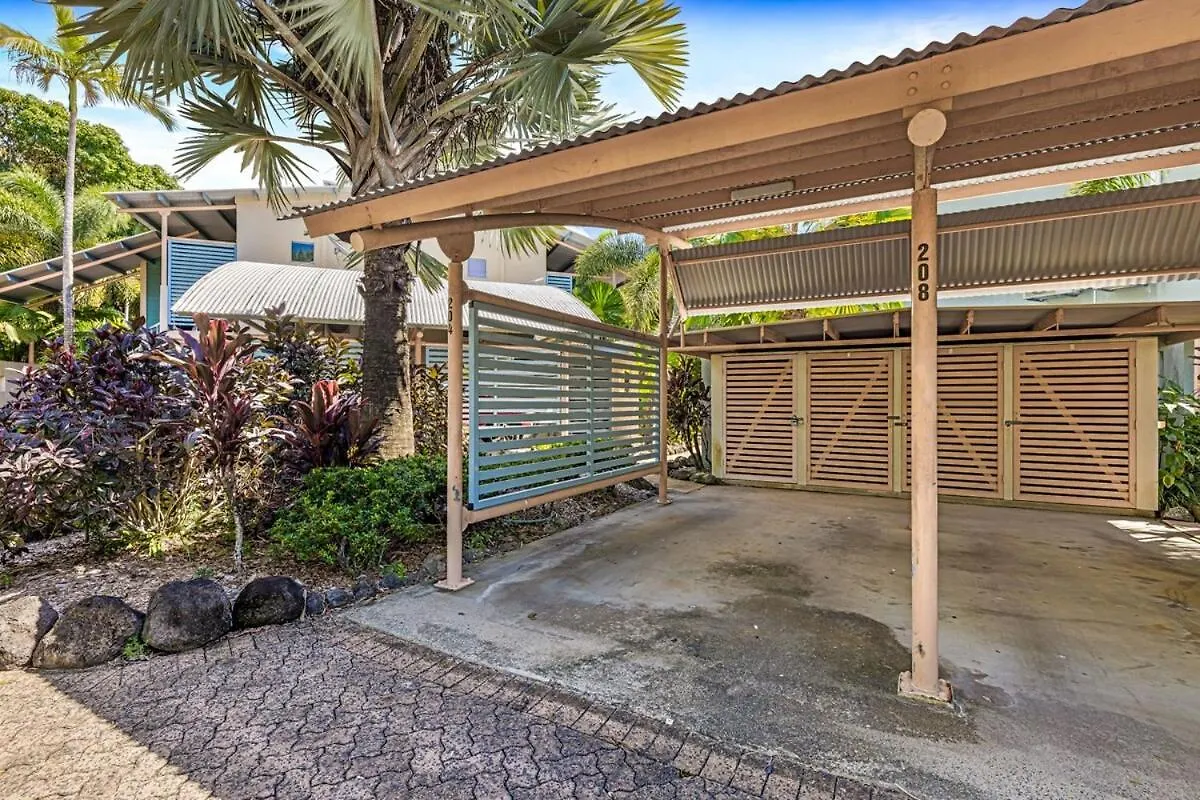 Trinity Escape - Marlin Cove Resort - Trinity Beach