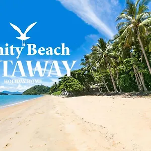  Holiday home Trinity Getaway